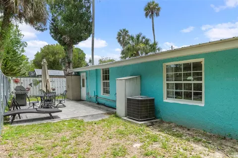 Exterior - 7280 Wimberly Ct, Weeki Wachee, FL 34607 photo 8 of 11