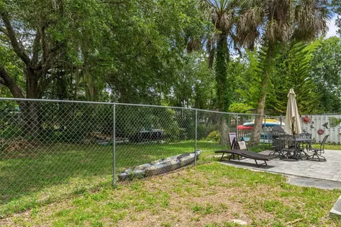 Exterior - 7280 Wimberly Ct, Weeki Wachee, FL 34607 photo 7 of 11