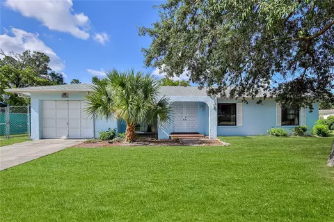 10170 Northcliffe Blvd, Spring Hill, FL 34608