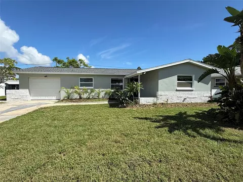 307 87th Ave NE, Saint Petersburg, FL 33702