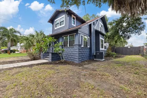1618 12th St S, Saint Petersburg, FL 33705