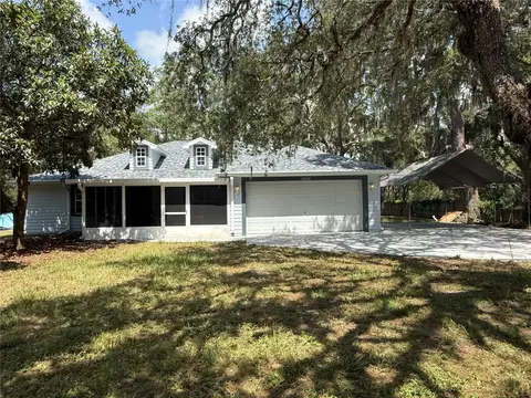 10733 Oak Dr, Hudson, FL 34669
