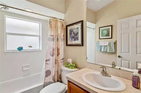 Bath - 363 Quane Ave, Spring Hill, FL 34609 photo 5 of 7