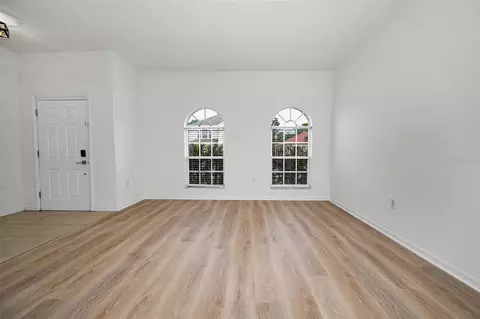 Living - 10643 Eveningwood Ct, Trinity, FL 34655 photo 2 of 7
