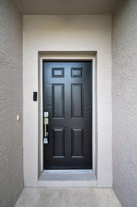 Entry Way - 10643 Eveningwood Ct, Trinity, FL 34655 photo 1 of 3
