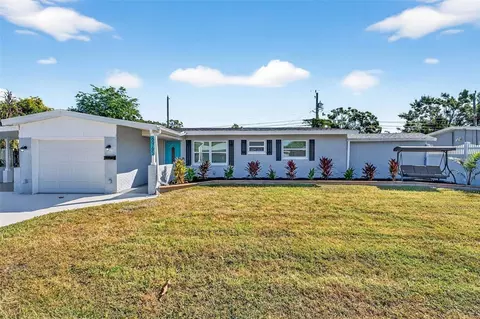 6965 21st St N, Saint Petersburg, FL 33702