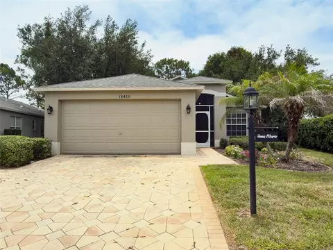 18420 Fairway Green Dr, Hudson, FL 34667