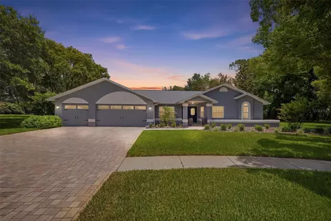 322 Hollow Oak Ct, Spring Hill, FL 34609