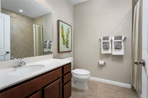 Bath - 466 Elm Spring Rd, Saint Cloud, FL 34771 photo 3 of 4