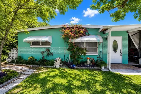4200 Fairford Dr, New Port Richey, FL 34652