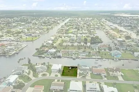 Paradise Circle, Hernando Beach, FL 34607 photo 3