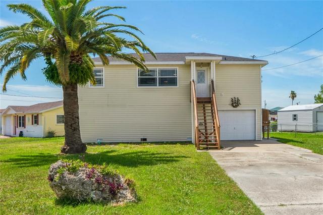 6641 Boatyard Dr, Hudson, FL 34667