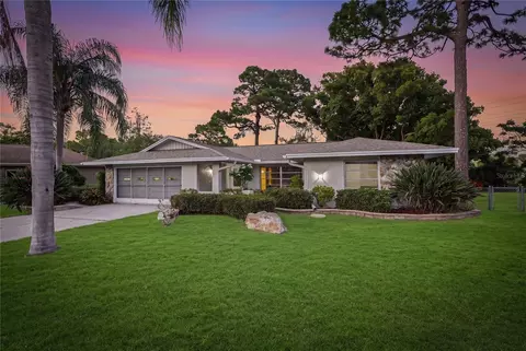 505 Bamboo Ct, Tarpon Springs, FL 34689