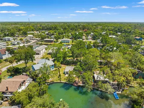 View/Area - 6053 Palm Creek Dr, Weeki Wachee, FL 34607 photo 6 of 10