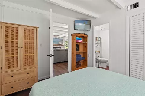 Bedroom - 6053 Palm Creek Dr, Weeki Wachee, FL 34607 photo 5 of 5