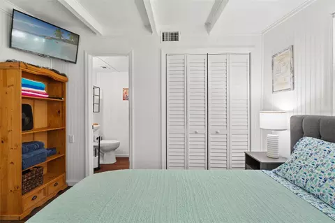 Bedroom - 6053 Palm Creek Dr, Weeki Wachee, FL 34607 photo 4 of 5