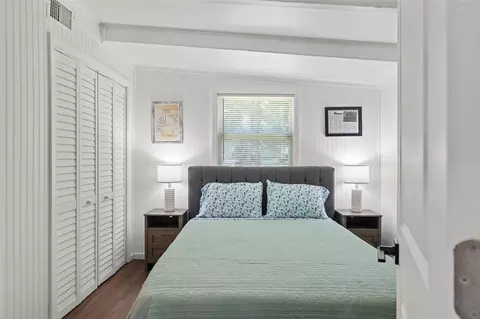 Bedroom - 6053 Palm Creek Dr, Weeki Wachee, FL 34607 photo 3 of 5