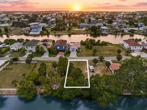 3240 Sea Grape Dr, Hernando Beach, FL 34607 photo 16