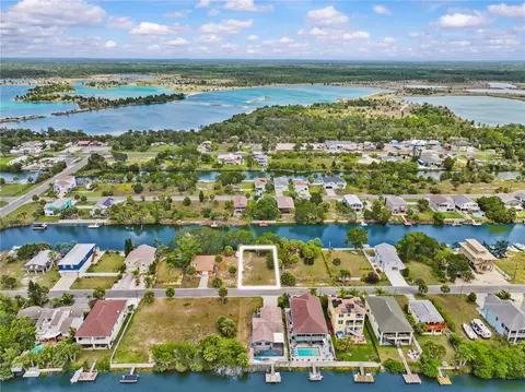 3240 Sea Grape Dr, Hernando Beach, FL 34607 photo 6