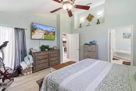 Bedroom - 1131 E Bluebird Ct, Hernando, FL 34442 photo 2 of 5