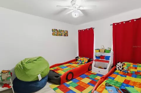 Bedroom - 1131 E Bluebird Ct, Hernando, FL 34442 photo 5 of 5