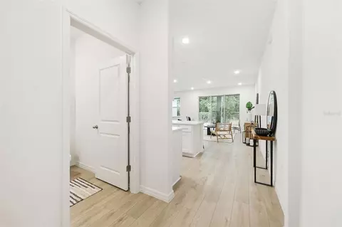 Entry Way - 5204 Luisa Ct, Saint Cloud, FL 34771 photo 2 of 7