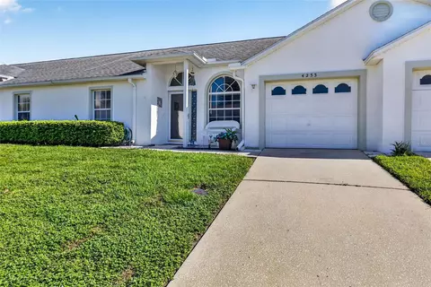 4233 Avanti Cir, New Port Richey, FL 34655