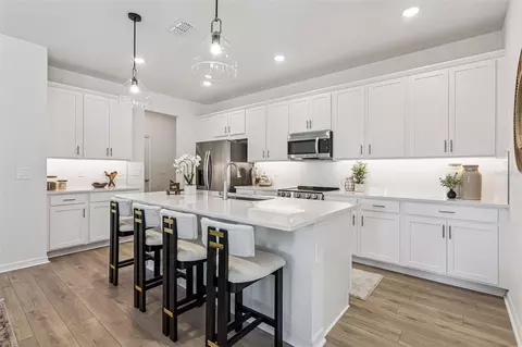 Kitchen - 4271 Darby Ct, Eustis, FL 32736 photo 1 of 2