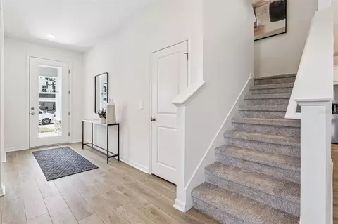 Entry Way - 4271 Darby Ct, Eustis, FL 32736 photo 2 of 2