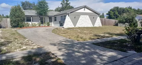 1019 Peninsula Rd, Tarpon Springs, FL 34689