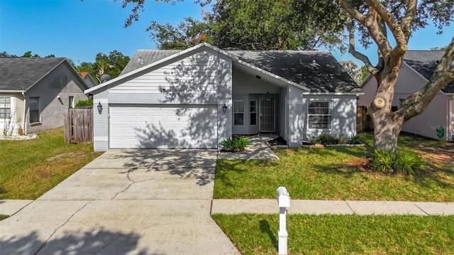 13436 Silvercreek Dr, Riverview, FL 33579