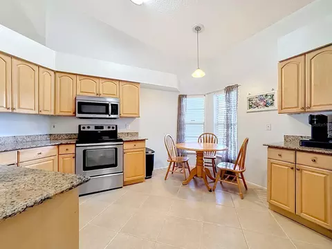 Kitchen - 13436 Silvercreek Dr, Riverview, FL 33579 photo 2 of 6