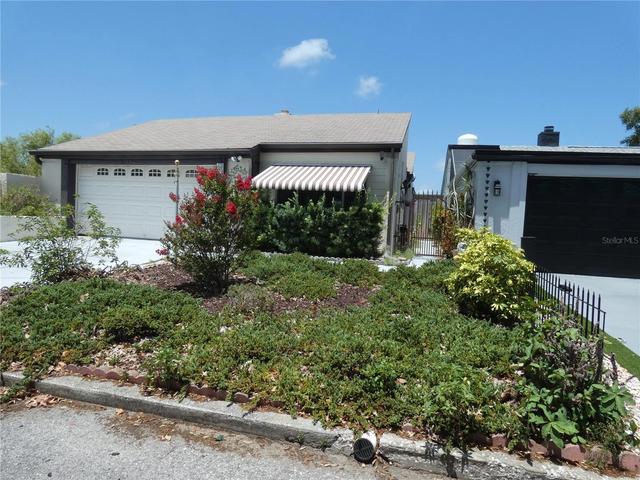 12409 Merry Ln, Hudson, FL 34667