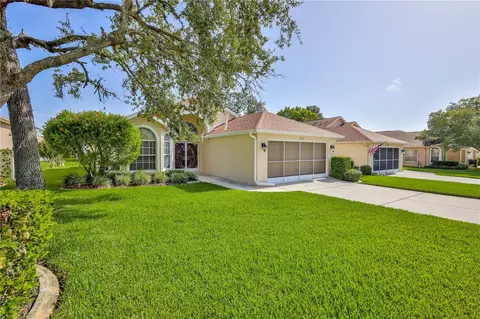 Exterior - 11261 Mcracken Dr, Spring Hill, FL 34609 photo 3 of 9