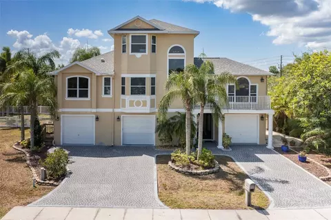 3020 Sheppards Crook Ct, Holiday, FL 34691