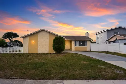8235 Donaldson Dr, Tampa, FL 33615