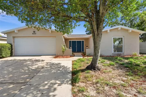 8233 Redfield Dr, Port Richey, FL 34668