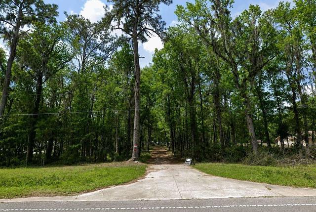 18864 N Highway 329, Micanopy, FL 32667