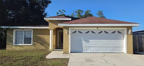 6807 E North Bay St, Tampa, FL 33610