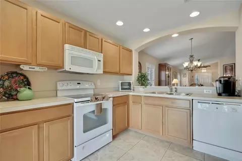 209 Winthrop Dr, Spring Hill, FL 34609 photo 11