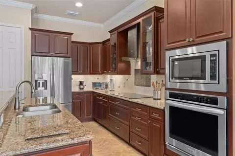Kitchen - 2015 N Rhodes Pt, Hernando, FL 34442 photo 4 of 7