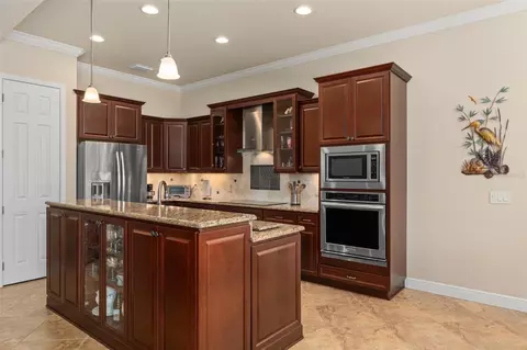 Kitchen - 2015 N Rhodes Pt, Hernando, FL 34442 photo 1 of 7