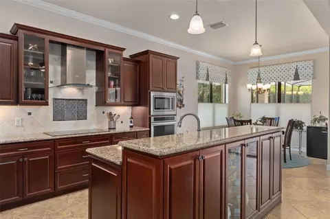 Kitchen - 2015 N Rhodes Pt, Hernando, FL 34442 photo 3 of 7