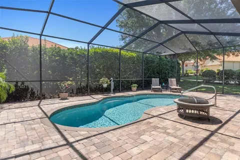 Exterior - 2015 N Rhodes Pt, Hernando, FL 34442 photo 5 of 14