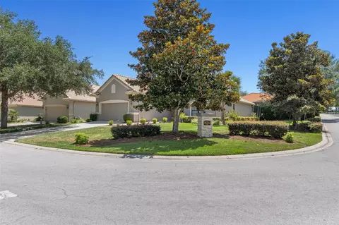 Exterior - 2015 N Rhodes Pt, Hernando, FL 34442 photo 3 of 14
