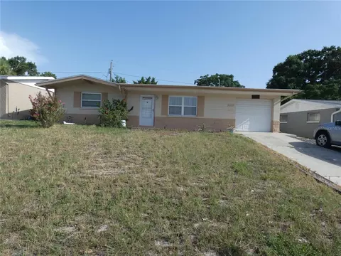 5052 Cicero Dr, New Port Richey, FL 34652
