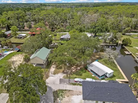 6134 Island Dr, Weeki Wachee, FL 34607 photo 15