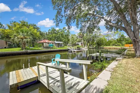 6134 Island Dr, Weeki Wachee, FL 34607 photo 9