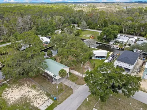 6134 Island Dr, Weeki Wachee, FL 34607 photo 21