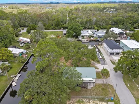 6134 Island Dr, Weeki Wachee, FL 34607 photo 18